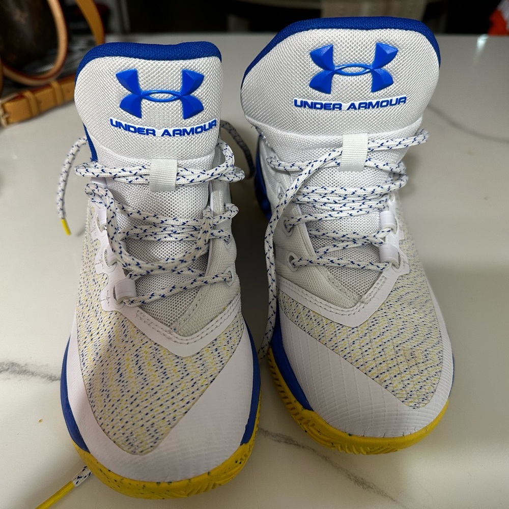 Adidas Stephen curry tennis shoes
